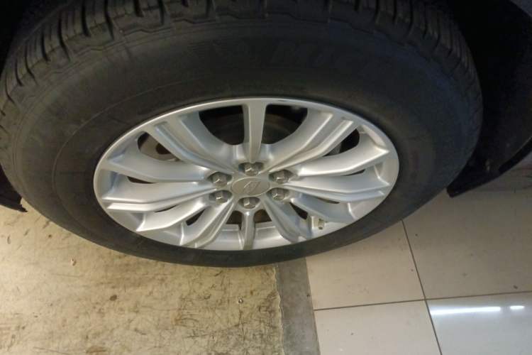 Used Cadillac XT5 2018 28E Four-Wheel Drive Tech Version
