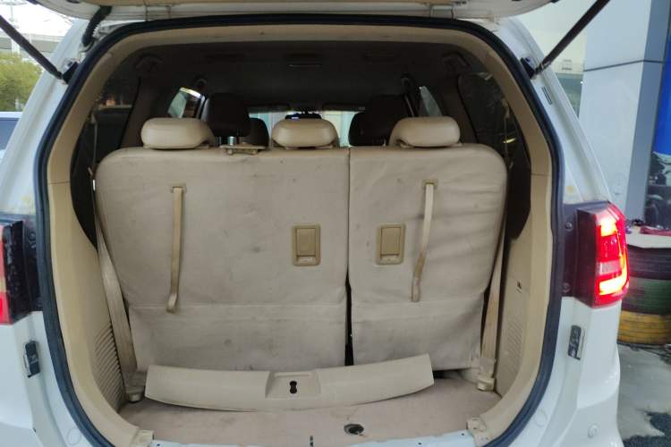 Used Baojun 730 2016 1.5L Manual Comfort Version 7 Seats China V Emission Standard
