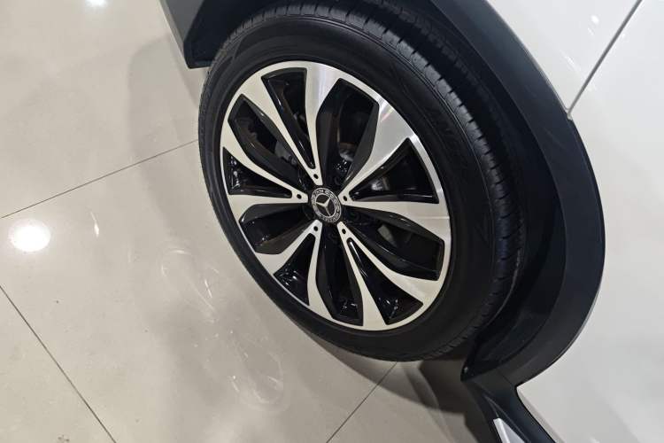 Used Mercedes-Benz GLC Coupe 2019 GLC 260 4MATIC Coupe SUV
