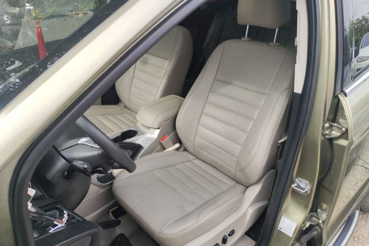 Used Ford Kuga 2013 2.0L GTDi Four-Wheel-Drive Elite Model