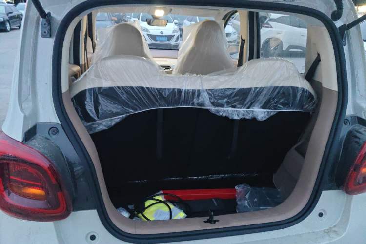 Used Wuling Hongguang MINIEV 2025 Four-Door Version Advanced Edition
