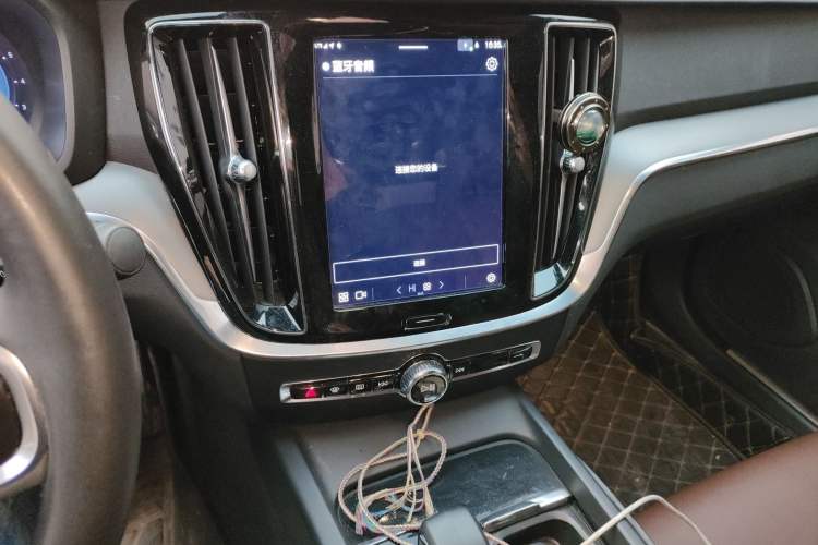 Used Volvo S60 2023 B4 Zhiyi Luxury Edition