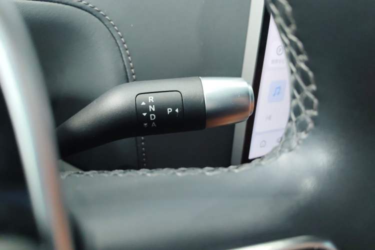 Used Li Auto L8 2023 Max model
