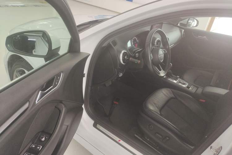 Used Audi A3 2018 30th Anniversary Edition Limousine 35 TFSI Ambition Model
