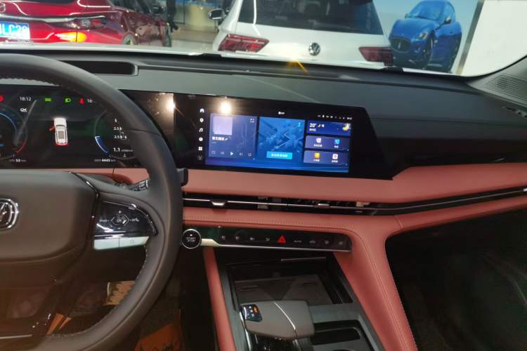 Used Changan CS75 PLUS 2024 3rd Generation Champion Edition 2.0T Intelligent Drive Performance Model
