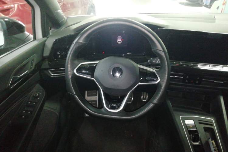 Used Volkswagen Golf 2023 280TSI DSG R-Line