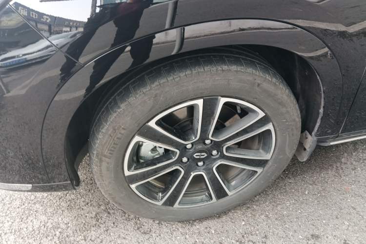 Used Hima AITO M7 2024 1.5T Intelligent Driving 4WD Max Edition 5 Seats