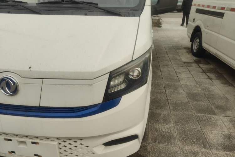 Used Dongfeng Yufeng EM27 2024 EM27L Eves Power 41.86 kWh
