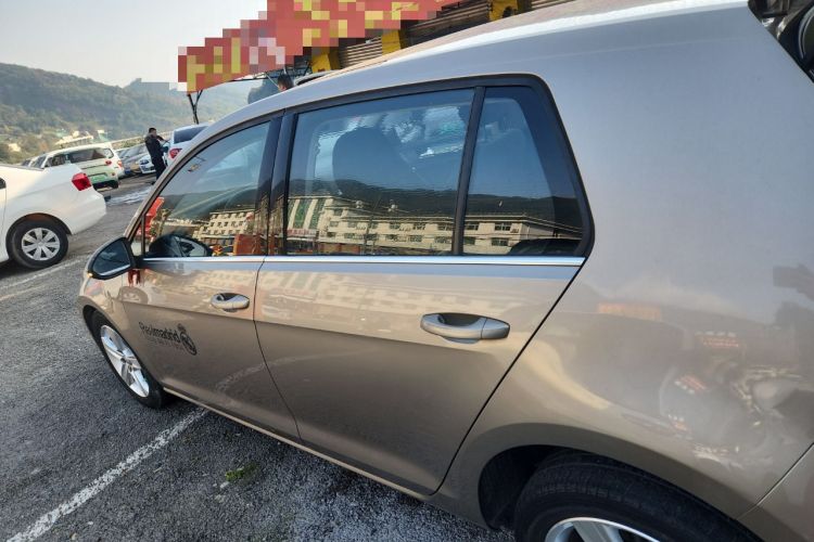 Used Volkswagen Golf 2016 230TSI Automatic Comfort Version