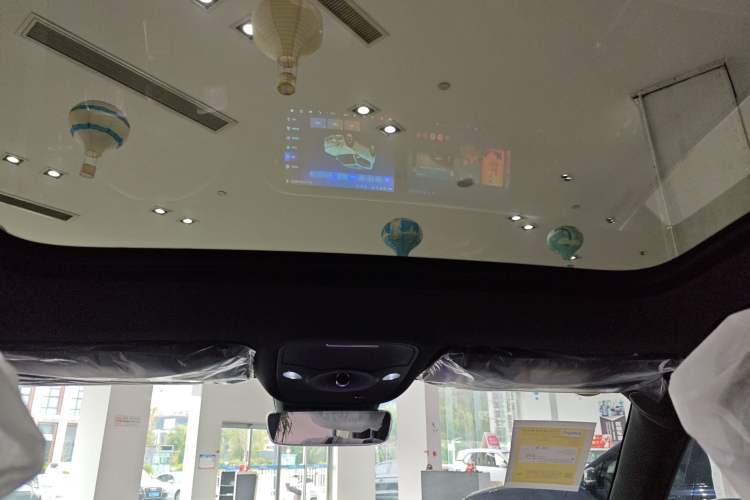 Used  #5 2024 Long-Range Journey Luxury Edition