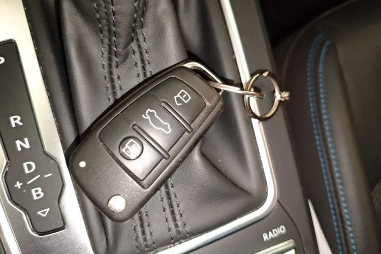 TDK.VehicleDetails.img