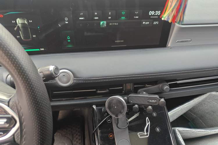 Used NETA U 2022 Zhi400 Pro Ternary Lithium
