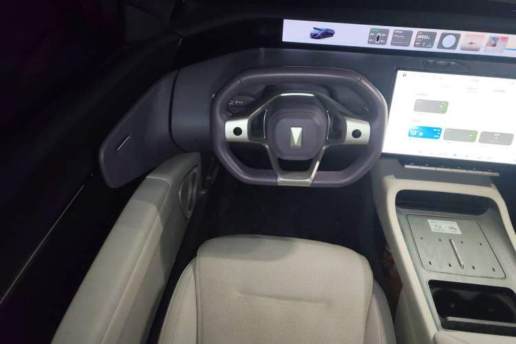 Used  12 2023 650 Three-Laser Four-Wheel Drive Performance Edition
