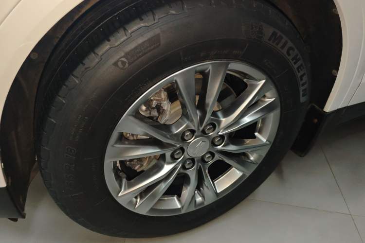 Used Cadillac XT5 2021 28T Luxury Version
