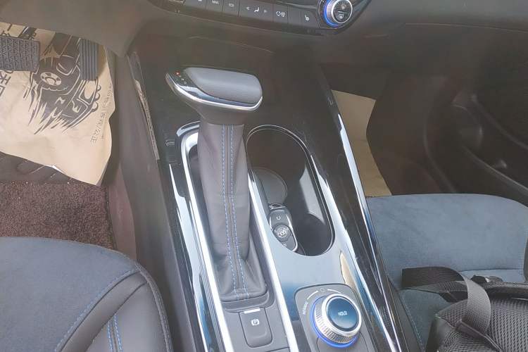 Used Buick Velite 6 2020 Plug-in Hybrid Connected Smart Edition
