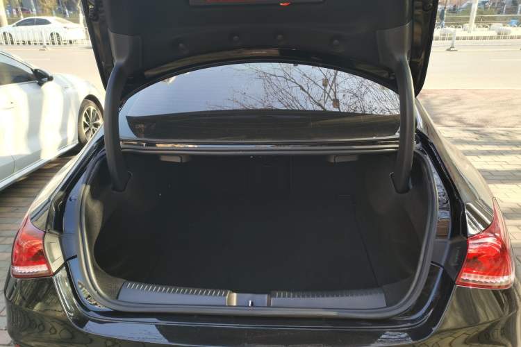 Used Mercedes-Benz CLA 2020 CLA 200
