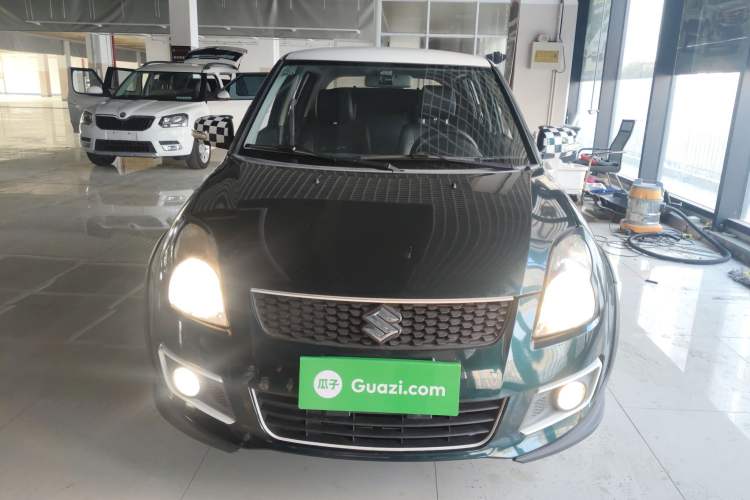 Used Suzuki Swift 2016 1.5L Manual Fashion Edition Cool Play Version
