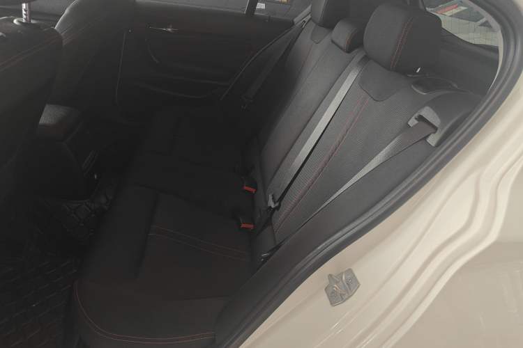 Used BMW 1 Series 2018 118i Sport Design Package
