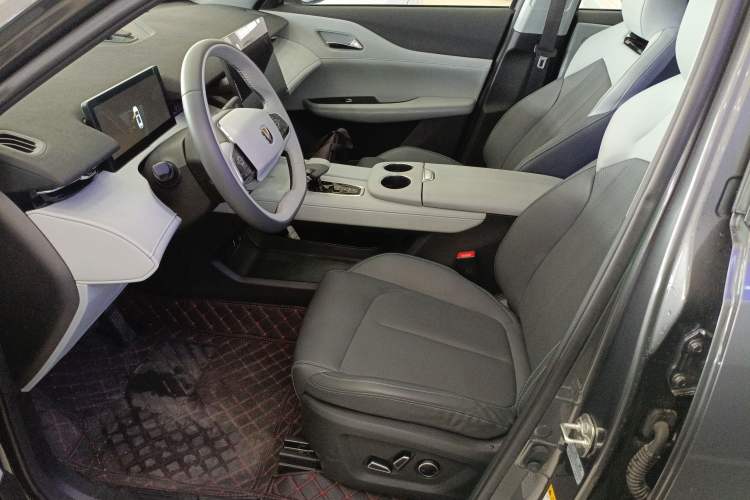 Used Changan UNI-Z 2025 1.5T Premium Edition
