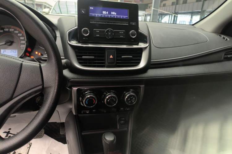 Used Toyota YARiS L 2021 X-Trail 1.5L CVT Leading Edition