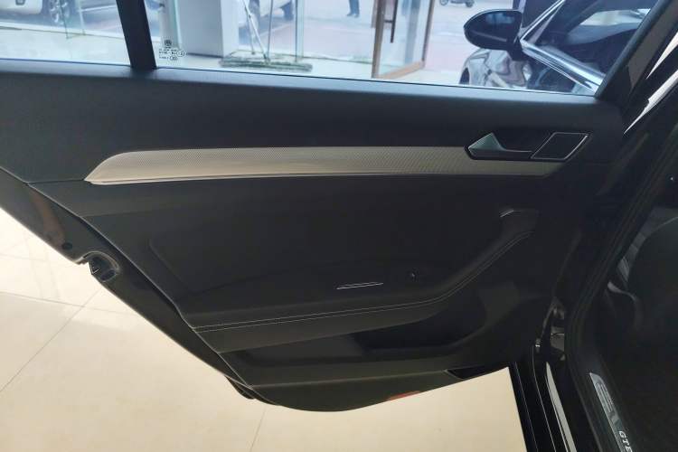 Used Volkswagen Magotan GTE Plug-in Hybrid 2022 GTE Luxury Model
