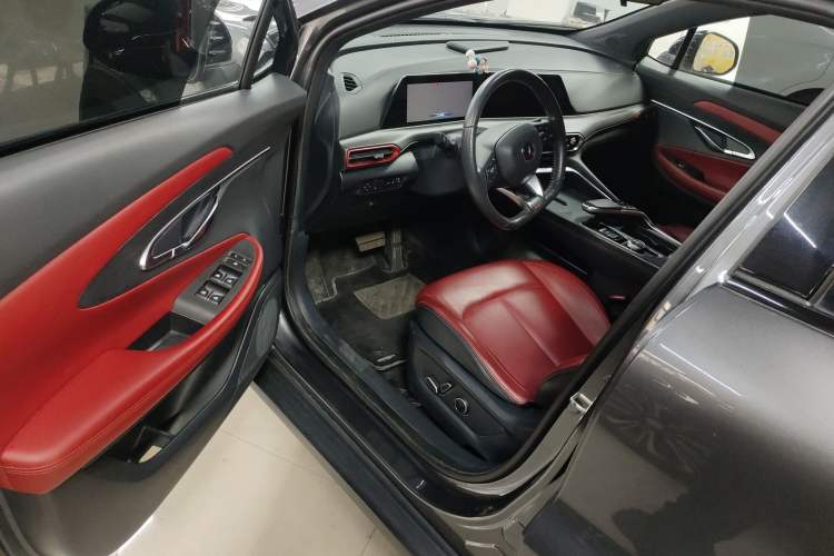 Used Changan UNI-T 2020 1.5T Flagship Version
