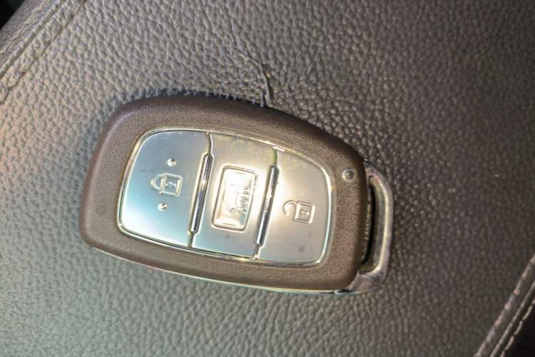 Used Hyundai Tucson 2015 1.6T Dual-Clutch Two-Wheel-Drive Smart Model
