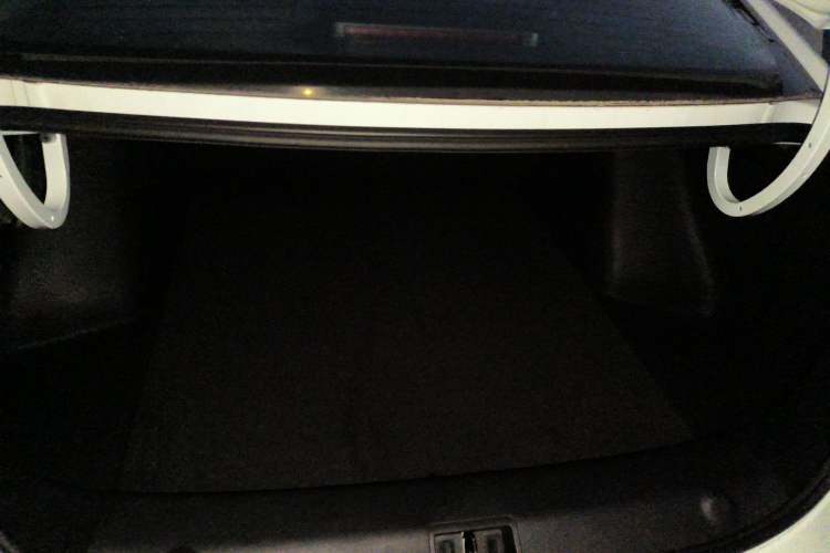 Used Dongfeng Aeolus Yixuan MAX 2023 1.5T Super-Powered Dad Edition
