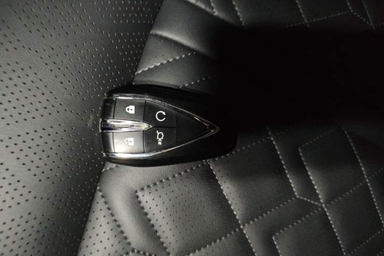 Used Changan UNI-K 2021 2.0T Prestige Edition