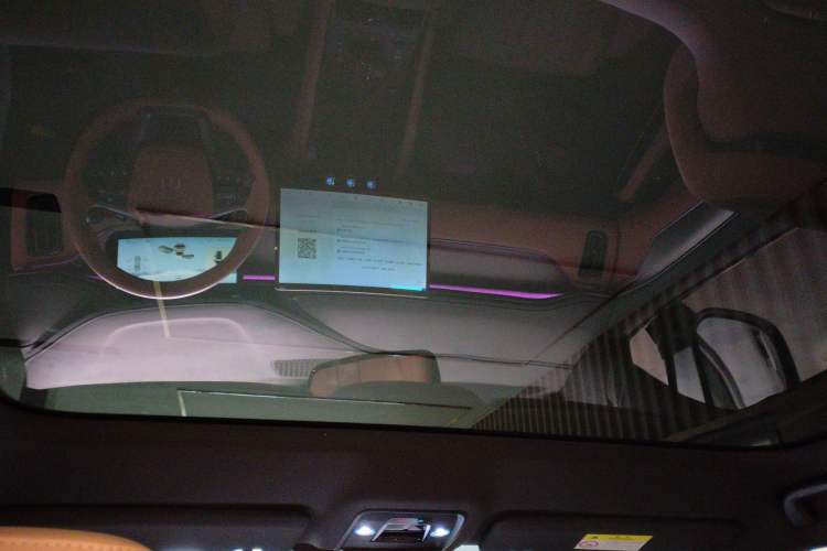 Used BYD Song L EV 2025 662 km Advanced Intelligent Driving Version
