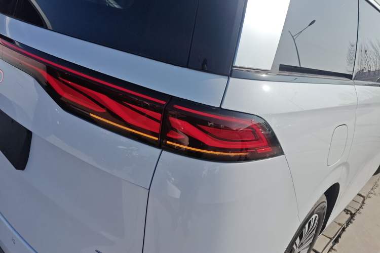 Used BYD Xia 2025 DM-i 1.5T 100km Supreme Edition