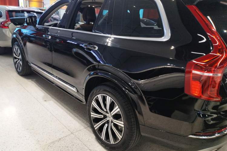 Used Volvo XC90 2020 Facelifted T6 Zhiyi Luxury 7-Seater
