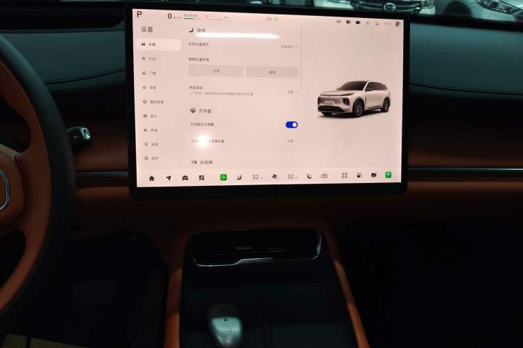 Used  Q07 2025 215 Flagship Edition
