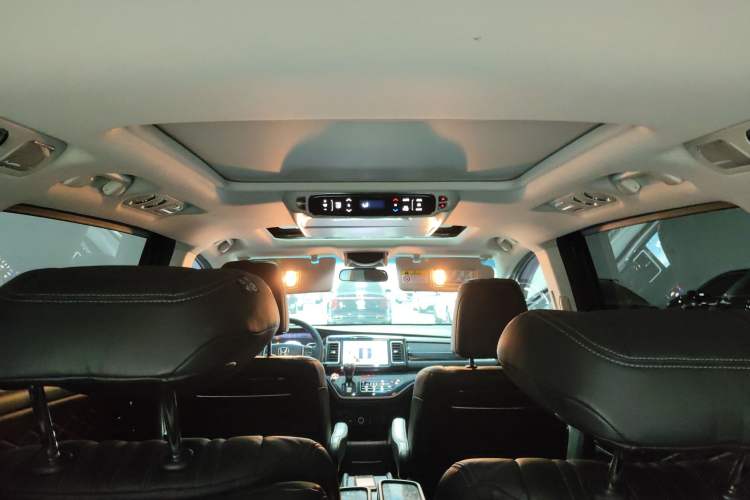 Used Honda Elysion 2019 2.0L Hybrid Luxury Edition
