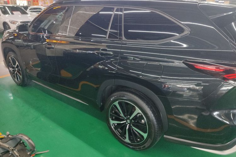 Used Toyota Crown Kluger 2022 2.0T Four-Wheel Drive Prestige Edition
