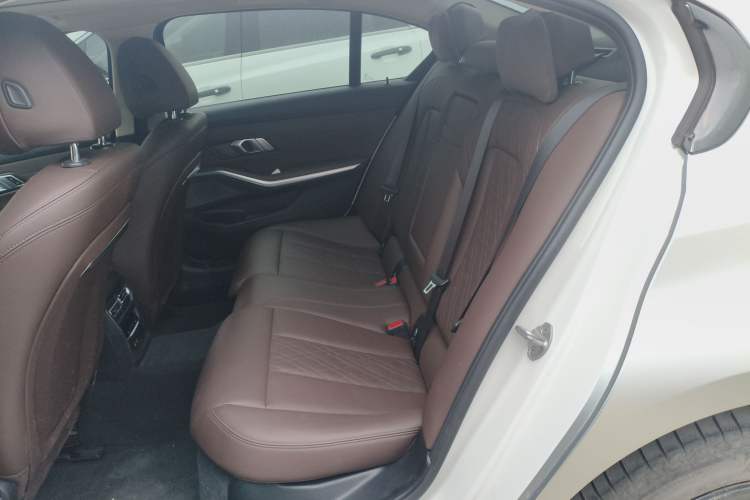 Used BMW i3 2023 eDrive 40 L Midnight Edition