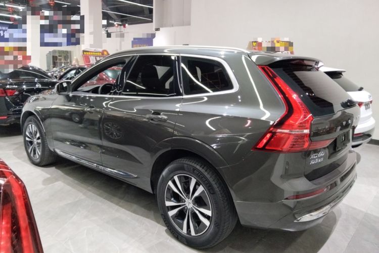 Used Volvo XC60 2022 B5 4x4 Zhiyi Luxury Edition
