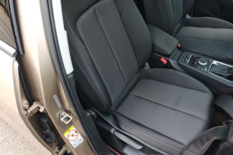 Used Audi Q2L 2021 35 TFSI Progressive Dynamic Edition