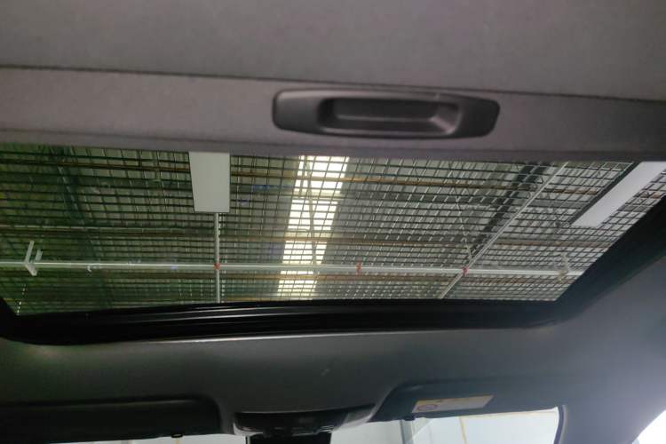 Used Toyota Levin 2019 185T CVT Luxury Edition China VI Standard