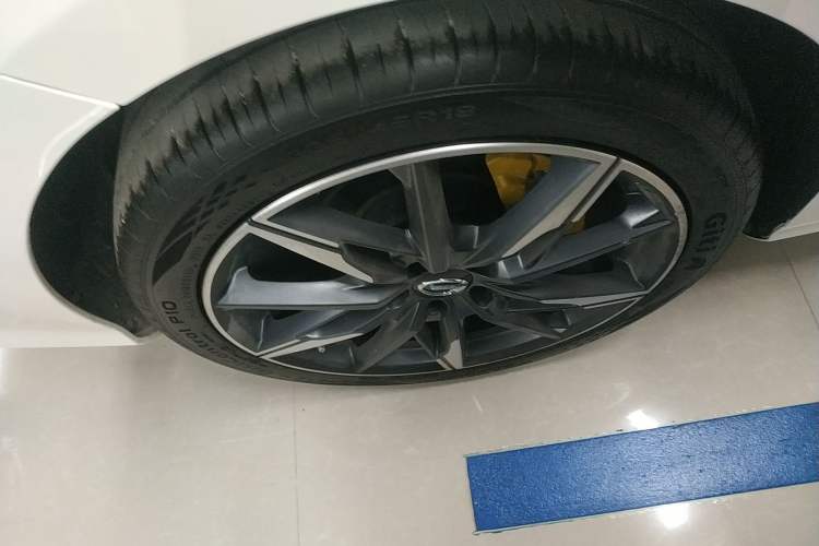 Used GAC Trumpchi EMPOW 2023 270T DCT J15 Version
