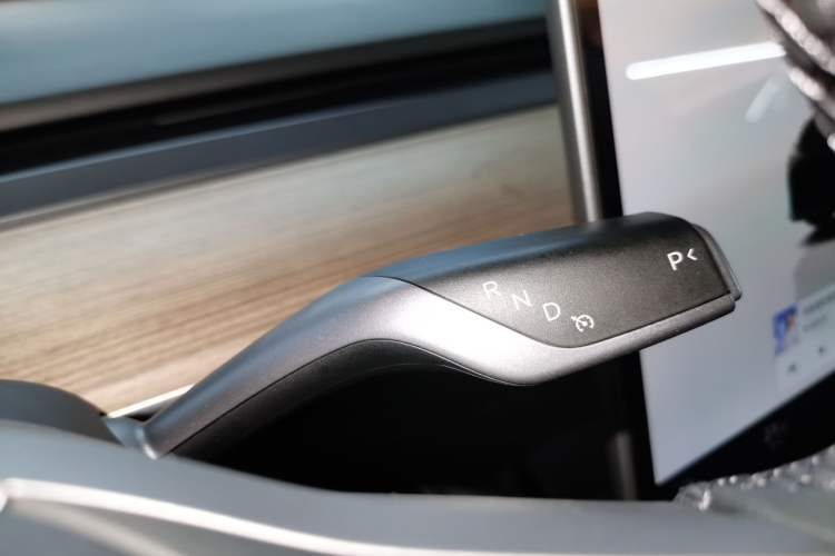 Used Tesla Model 3 2022 Rear-Wheel-Drive Version
