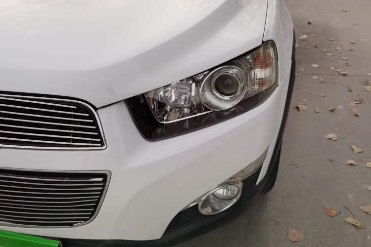 Used Chevrolet Captiva 2014 2.4L 4x4 Flagship Edition 7 Seats
