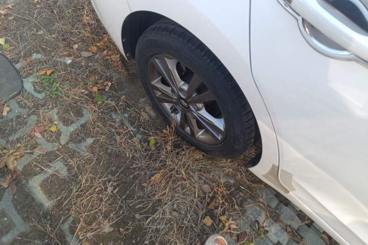 Used Hyundai Elantra 2016 1.4T Dual-Clutch Xuan Dong · Dynamic Version