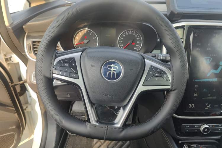 Used BYD Song MAX 2017 1.5T Automatic Smart Connect Elite 7-Seater