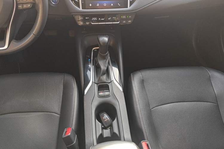 Used Toyota Corolla 2019 Dual-Engine 1.8L E-CVT Flagship Edition