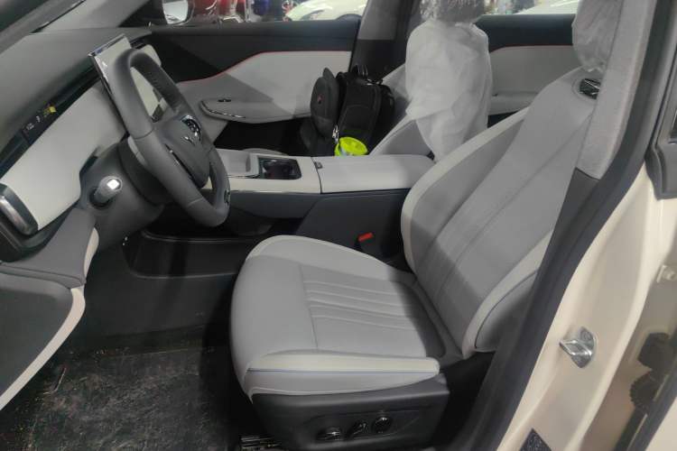 Used VOYAH COURAGE 2024 Long-Range Smart Edition