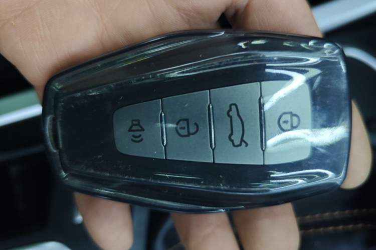 Used Geely Auto Vision X6 2020 1.4T CVT Luxury Edition