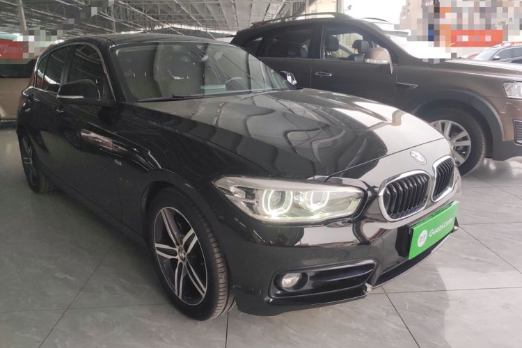 Used BMW 1 Series 2016 120i Sport Design Package

