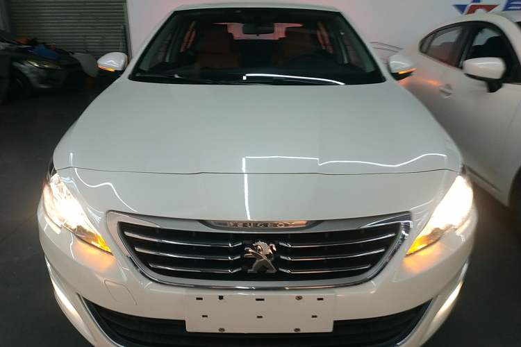 Used Peugeot 408 2018 Revised Version 1.8L Manual Leading Edition
