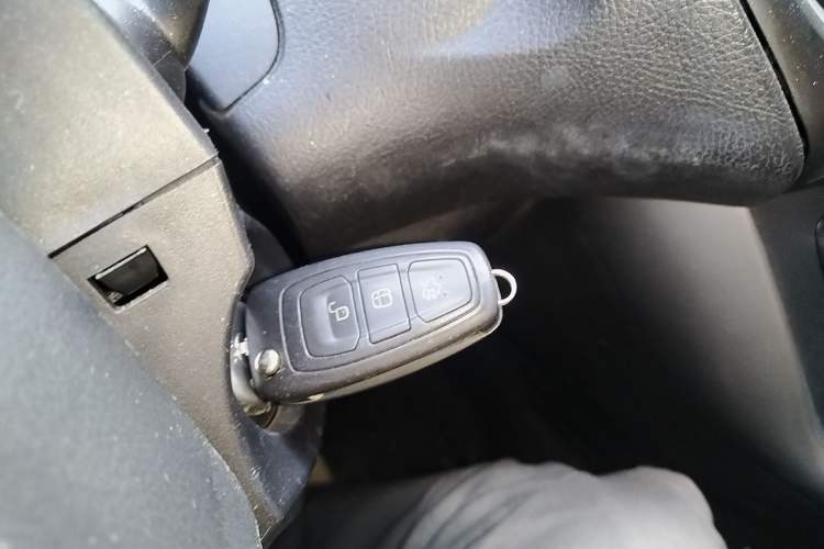 Used Ford Focus 2018 Hatchback Classic 1.6L Automatic Comfort Plus SmartDrive Edition
